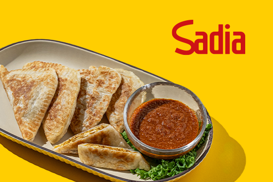 Flaky Curry Chicken Pastry Bites