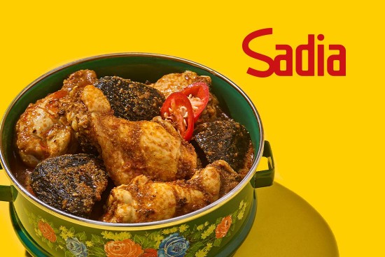 Nyonya Ayam Buah Keluak