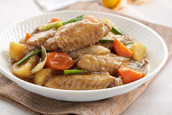 Braised Chicken Wings with Potatoes Recipe | Sadia Singapore